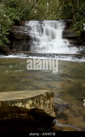 Stonewall Falls in Tiger Georgia US Waterfall feeding into a stream Stock Photo