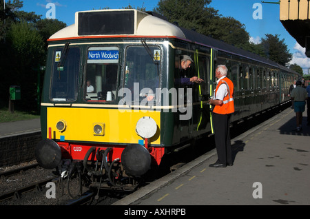 Heritage diesel mechanical multiple unit at Ropley Station on the Mid-Hants Railway, Hampshire, England. Stock Photo