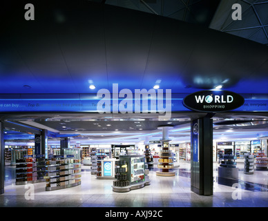 WORLD DUTY FREE SHOP STANSTED AIRPORT Stock Photo