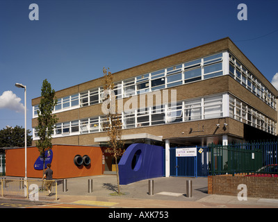 LISTER COMMUNITY SCHOOL, LONDON, UK Stock Photo