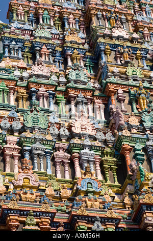 Carved figures on a gopuram, Meenakshi Temple, Madurai, Tamil Nadu, India Stock Photo