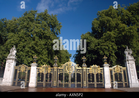 Canada Gate sharing Green Park and square next to Buckingham Palace in London, UK Stock Photo