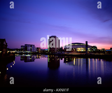 River Lagan with the Waterfront Hall, Belfast, Northern Ireland Stock Photo