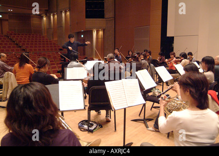 Conductor Shuntaro Sato and the Kyoto Philharmonic Chamber Orchestra in rehearsal Kyoto Japan November 2005 Stock Photo