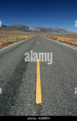 Road headed into the mountains in central Nevada, USA Stock Photo