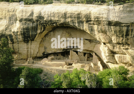 geography / travel, USA, Colorado, Mesa Verde National Park, Oak Tree House, Anazasi culture (untill 1200 BC), cliff, dwellings, Stock Photo