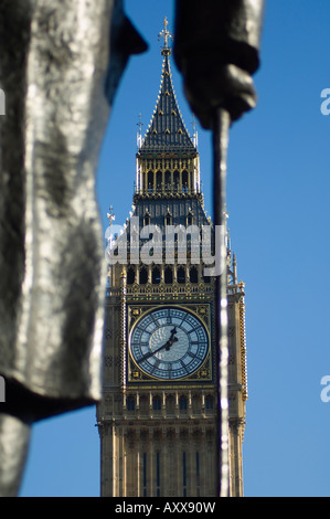 Big Ben through statue of Sir Winston Churchill, Westminster, London, England, United Kingdom, Europe Stock Photo