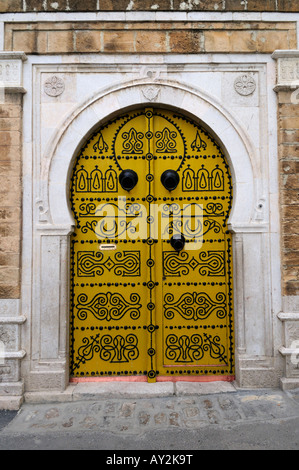 Yellow Door, Tunis Medina, Tunisia Stock Photo