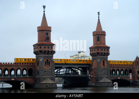 Oberbaumbrücke in Berlin march 2008. This bridge gained new fame with the movie 'Run Lola Run'. Stock Photo