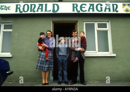 The Ronald Reagan, Main Street, Ballyporeen County Tipperary Ireland. Mr John Mrs Mary O’Farrell owners, their newly named pub 1981 1980s HOMER SYKES Stock Photo