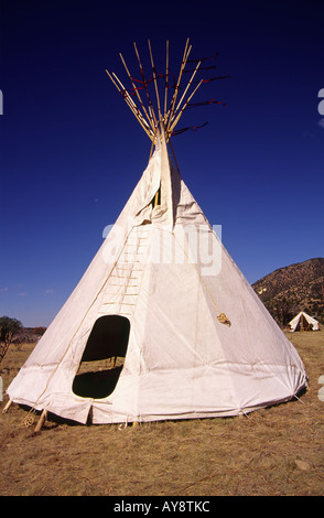 native American tepee Stock Photo - Alamy