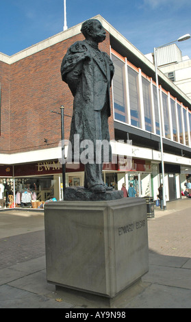 Statue of Sir Edward Elgar, Worcester city centre Stock Photo