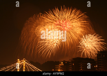 Firework display 5th November Battersea bridge London Stock Photo