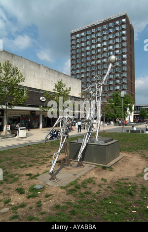 Basildon new town centre open space with shop units and high rise Stock ...