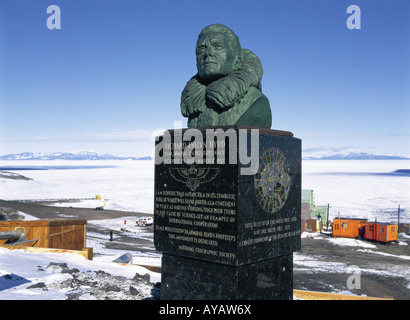 Memorial at USA McMurdo Station Ross Island Antarctica to aviator Richard E Byrd Stock Photo