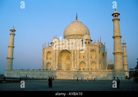 AGRA UTTAR PRADESH INDIA Asia India Taj Mahal Stock Photo