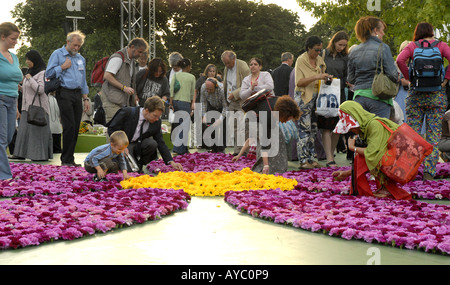 First anniversary memorial to the July 7th 2005 London bombings in Regents Park on 7th July 2006 Stock Photo