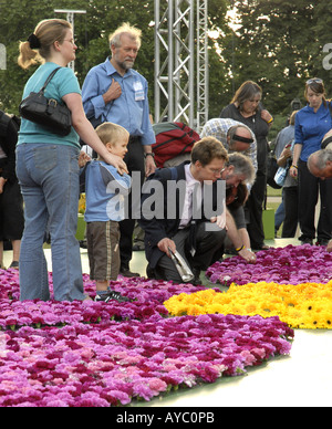 First anniversary memorial to the July 7th 2005 London bombings in Regents Park on 7th July 2006 Stock Photo