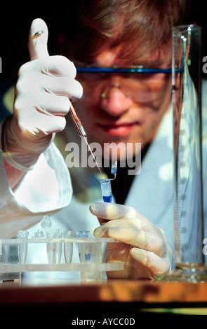 Genetic Engineering Molecular Biologist extracting DNA Stock Photo