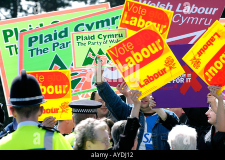 Plaid Cymru supporters interrupt a visit by Tony Blair to a Labour Party Election Rally in South Wales UK GB Stock Photo