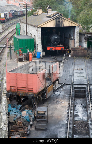 The engine shed at Swanage from the nearby overbridge GWR 56xx 0-6-2T number 6695 sits in the shed Stock Photo