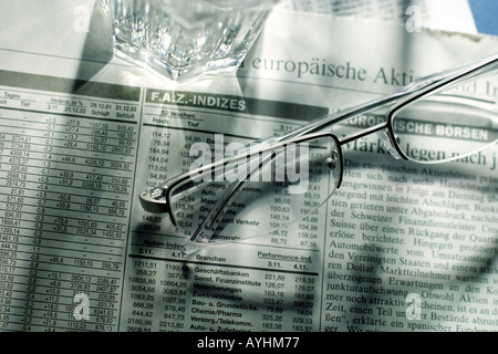 Wirtschaftsteil des Aktienmarktes einer Zeitung Stock Photo