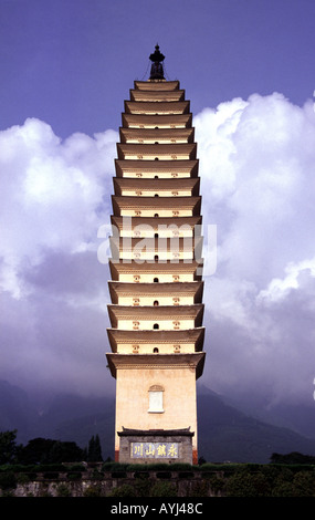 The central pagoda of the three San Ta pagodas in Dali Yunnan province China Stock Photo