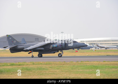 Harrier GR7 taxiing after landing Stock Photo