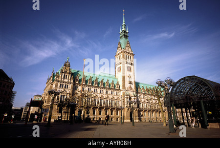 April 13, 2008 – The Hamburg town hall (Rathaus) was finished in 1897 and hosts the municipal government of the city of Hamburg. Stock Photo