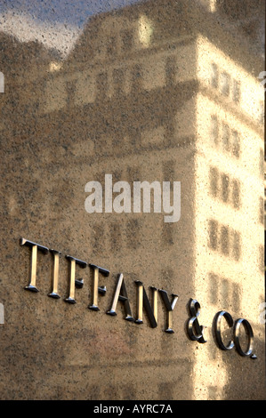 TIFFANY CO DEPARTMENT STORE ON FIFTH AVENUE MIDTOWN MANHATTAN NEW YORK CITY UNITED STATES OF AMERICA USA Stock Photo