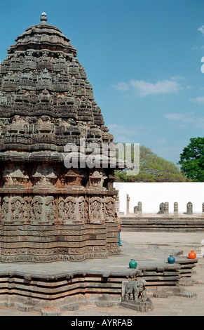 Three pots and the Kesava temple Somnathpur Stock Photo