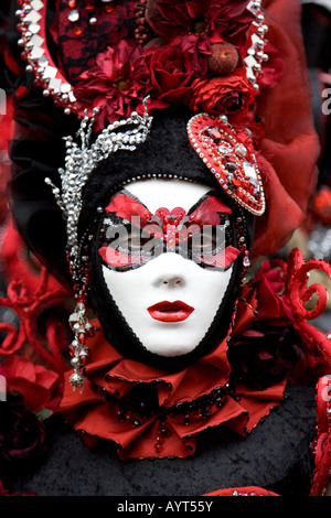 Red and black costume and mask, Carnevale di Venezia, Carnival in Venice, Italy Stock Photo