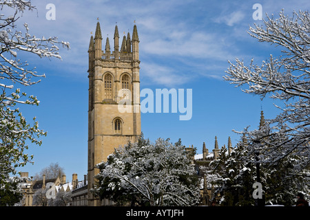 Magdalen college in the snow,oxford,england Stock Photo