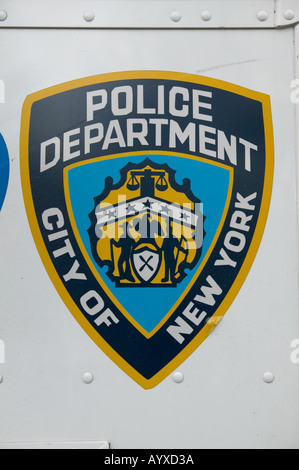 Nypd Lettering NYPD Police Van Stock Photo - Alamy