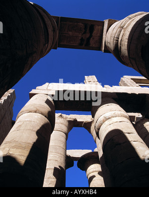 Ausgrabungsgelaende, Grosser Amun-Tempel, Tempelruinen, Saeulensaal, Saeulenhalle, Karnak, Oberaegypten Stock Photo