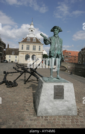 A  statue on the  quay side  King s Lynn Norfolk Stock Photo