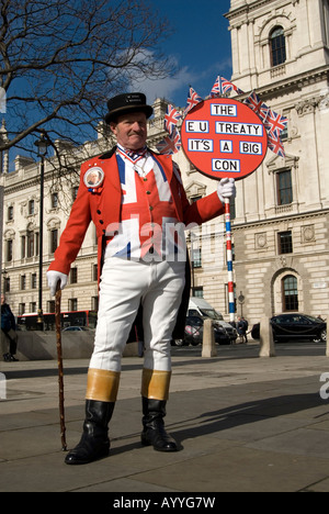 Ray Egan protesting against the EU Treaty, Westminster, London, England, UK Stock Photo