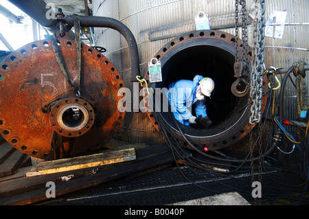 Port of Rotterdam refinery of Esso workers during a turnaround Stock Photo