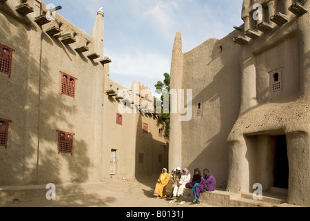 Mali, Djenne. The famous Maison Maiga, (on the right), a distinctive mud-built house of the unique Tukulor-style architecture. Stock Photo