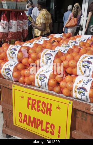 Florida Florida's Turnpike,Port St. Lucie Rest Stop,oranges,citrus,sacks,1/4 quarter bushel,Indian River water Fruit,fruit fruits stand,fresh samples, Stock Photo