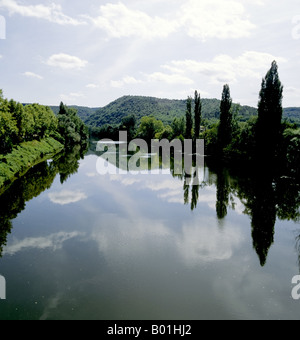 river lot the lot valley near cahors midi pyrenees france europe Stock Photo