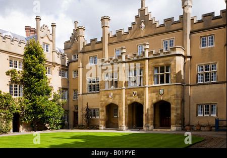 Hall Court, Sidney Sussex College, Cambridge University, Cambridge, Cambridgeshire, England, UK Stock Photo