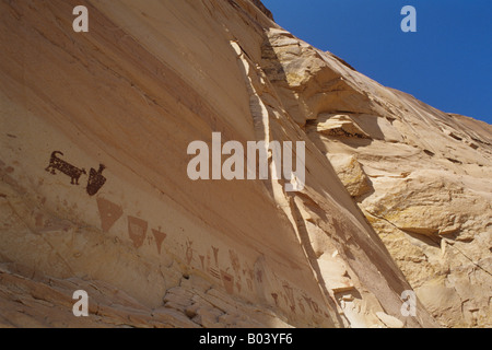 Pictographs at Horseshoe Shelter in Horseshoe Canyon, Canyonlands National Park, Utah Stock Photo