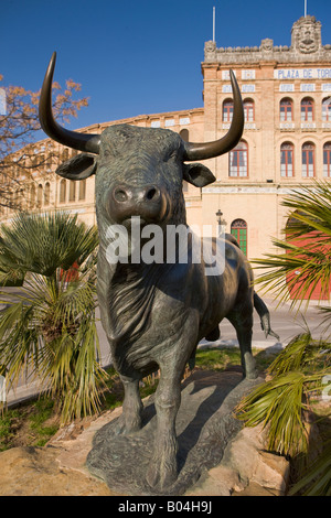 Bull statue outside Plaza de Toros bullfighting arena in the town of El Puerto de Santa Maria, Costa de la Luz Stock Photo