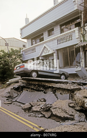 Destroyed Road September 21 Earthquake Taichung Taiwan Stock Photo