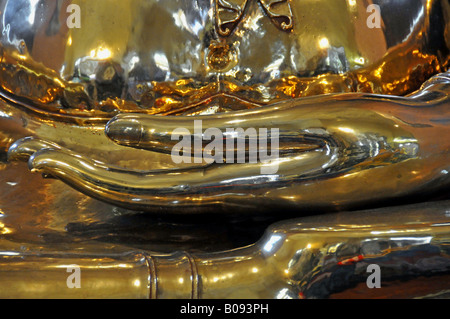 hand of the golden Buddha, Wat Traimitr, Thailand, Bangkok Stock Photo