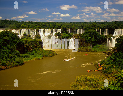 South America, Argentina, Brazil, Igwazu Falls, Igwacu Falls, Igwazu River. The Mosquertos