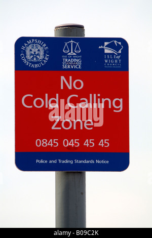 No Cold Calling Sign Trading Standards Service Signage Stock Photo - Alamy