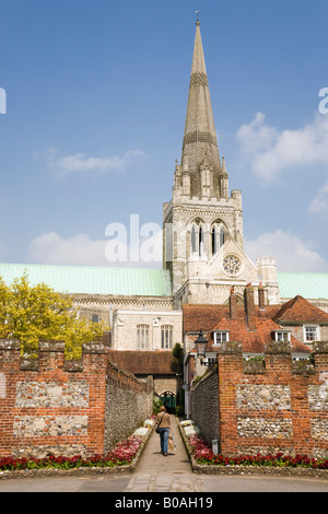 CHICHESTER CATHEDRAL 1199 Cathedral Church of the Holy Trinity and St Richard's Walk. Chichester West Sussex England UK Britain Stock Photo