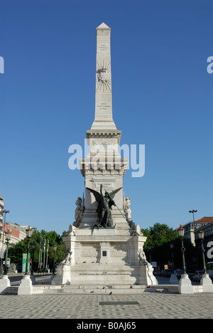 Lisbon Portugal Obelisk commemorating the country s liberation from Spain Praca dos Restauradores Avenida da Liberdade Stock Photo